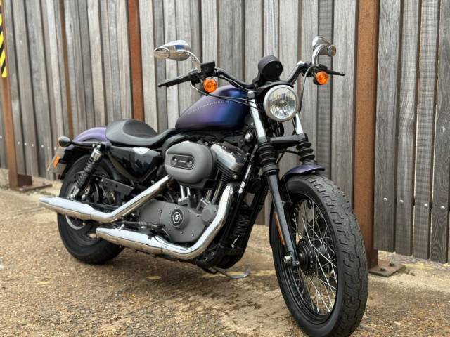 2009 Harley-Davidson Sportster Nightster XL 1200 Nightster Vivid Black (08MY)