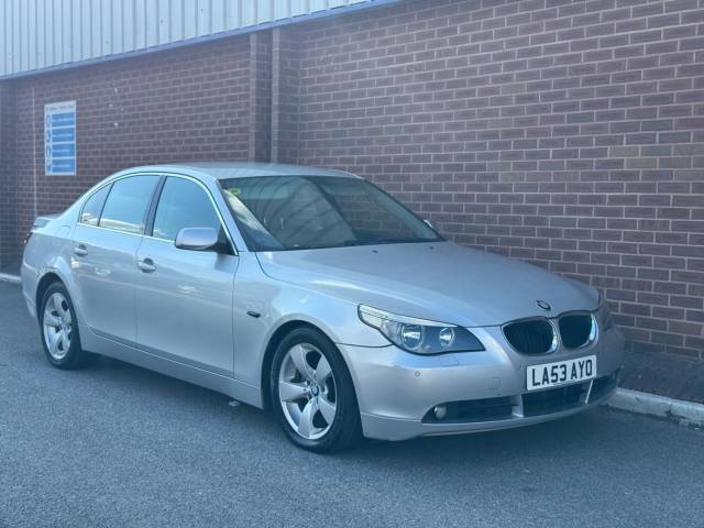 2004 BMW 5 Series 2.5 525i SE 4dr Auto