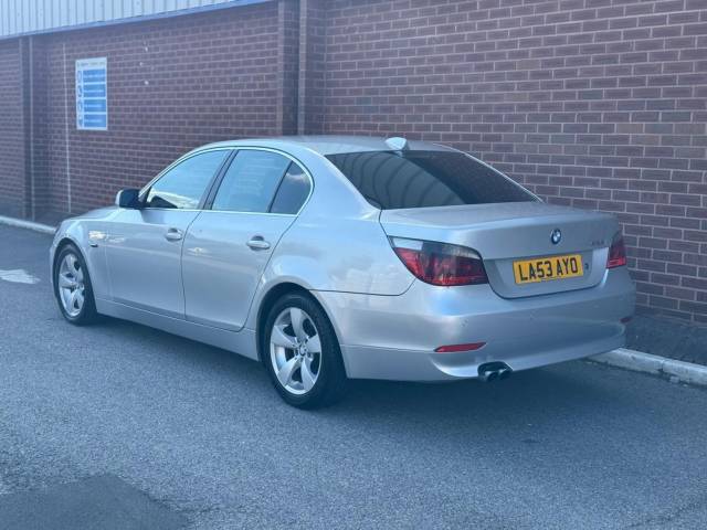 2004 BMW 5 Series 2.5 525i SE 4dr Auto