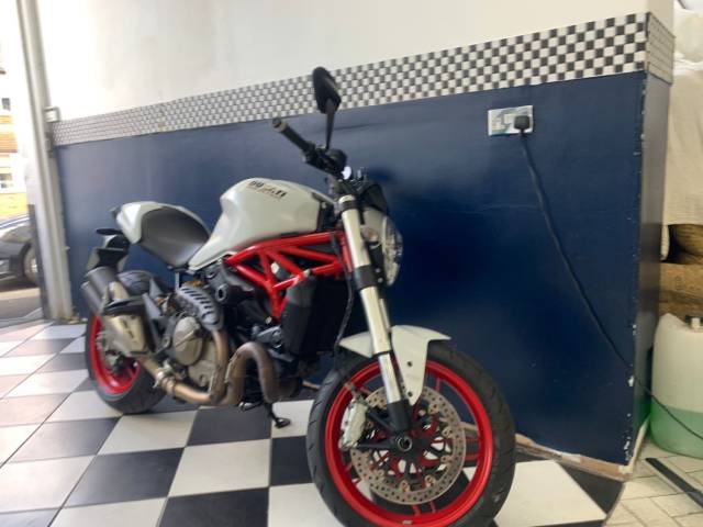 2014 Ducati Monster Monster 821 (15MY)