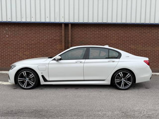 2017 BMW 7 Series 2.0 740e M Sport 4dr Auto