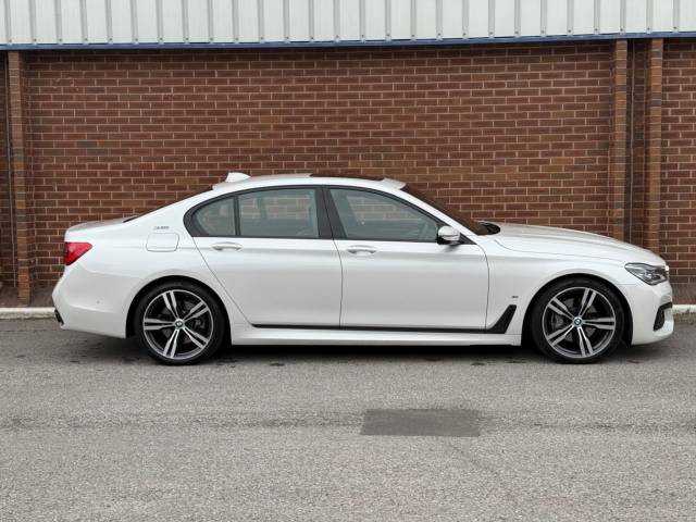 2017 BMW 7 Series 2.0 740e M Sport 4dr Auto