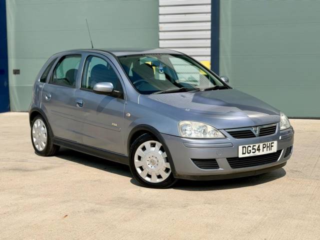 2004 Vauxhall Corsa 1.4i 16V Design 5dr Auto