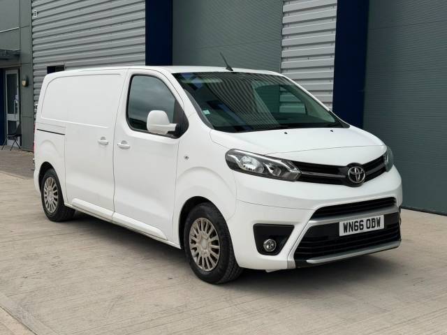 2016 Toyota Proace 1.6D 115 Comfort Van