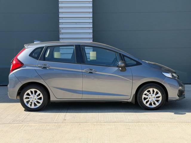 2019 Honda Jazz 1.3 i-VTEC SE 5dr CVT