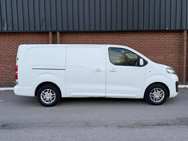 2019 Vauxhall Vivaro 2900 1.5d 100PS Sportive H1 Van